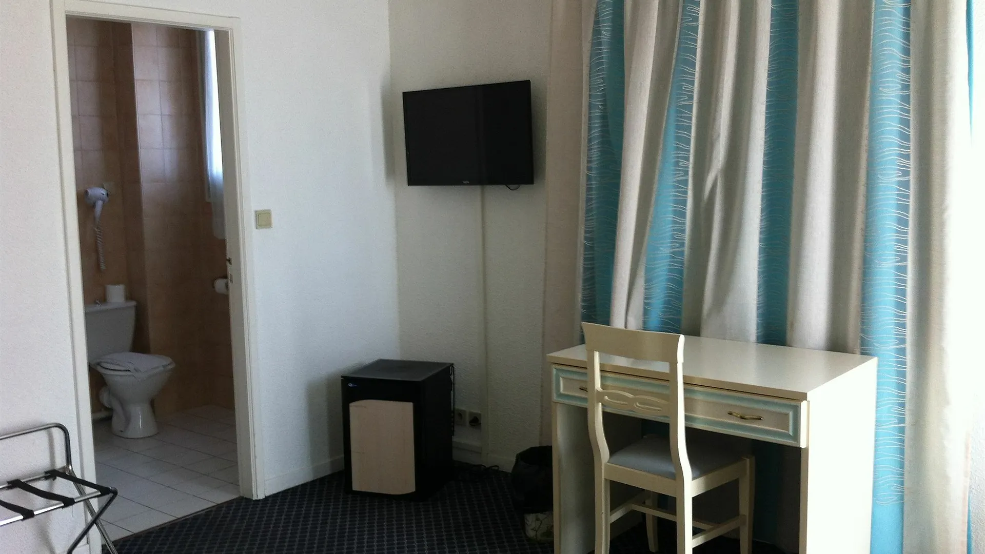 Hotel Restaurant Miramar L'Orchidee 2*, La Ciotat Francie